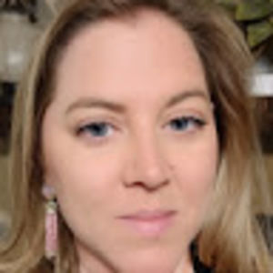 Meet your Posher, Leanne